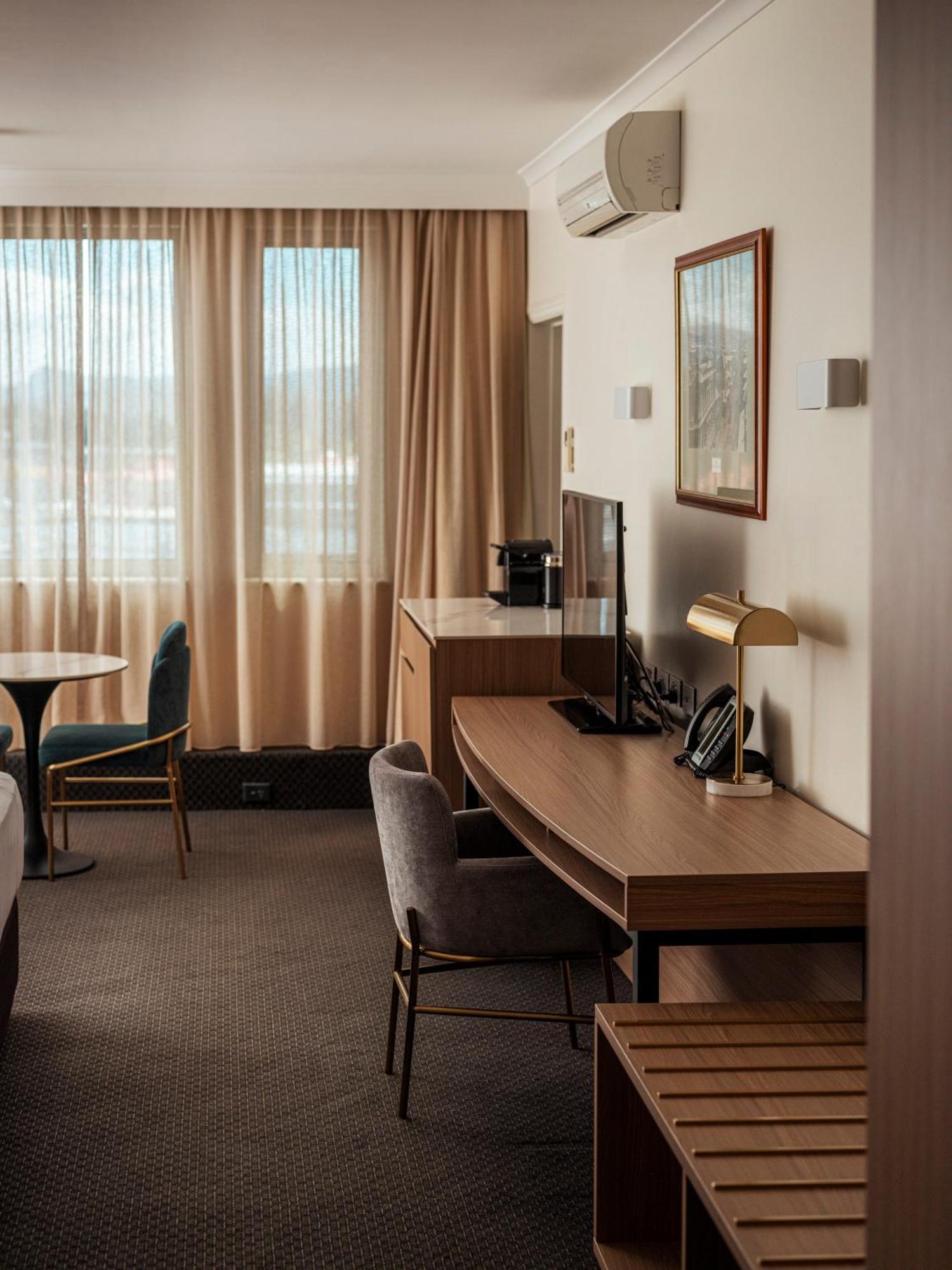 Lenna Of Hobart Hotel Екстериор снимка